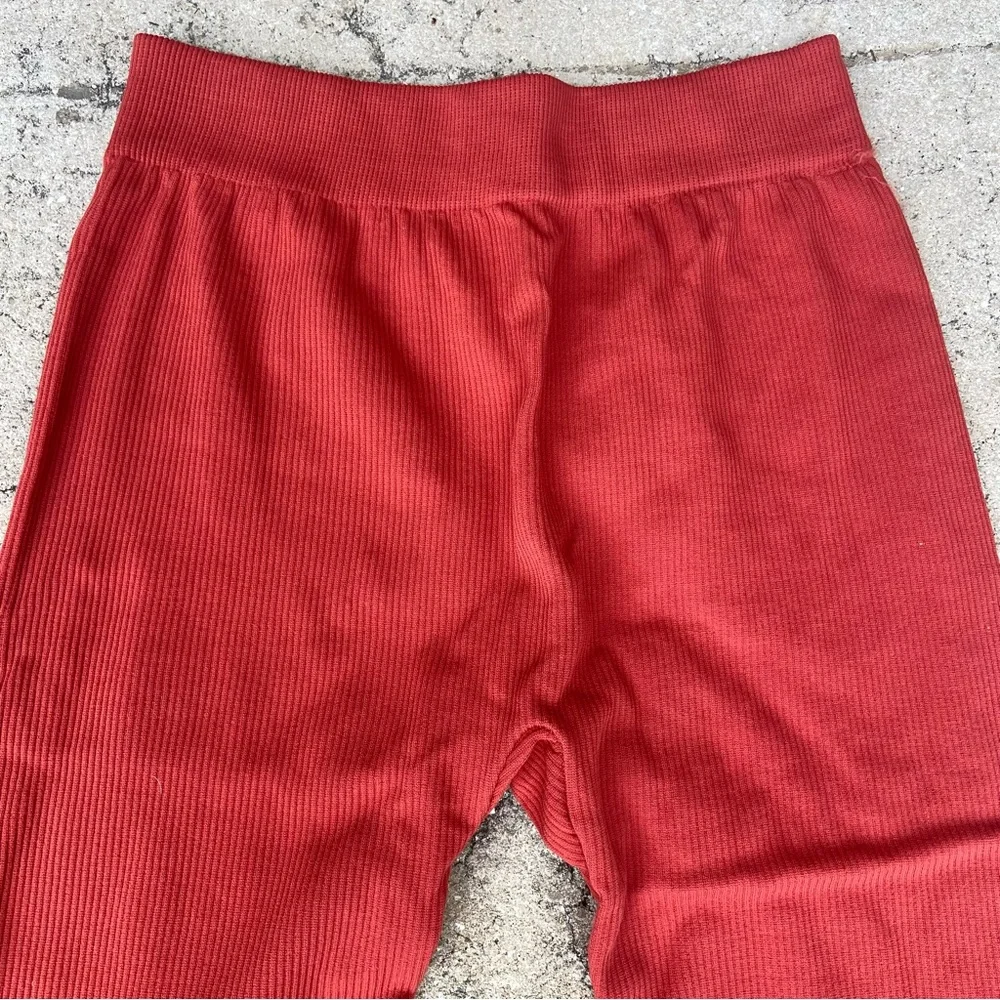 OPPA! High Quality Ribbed Leggings! - Picture 2 of 8